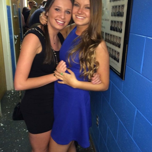 blue tobi dress - Picture 4 of 4